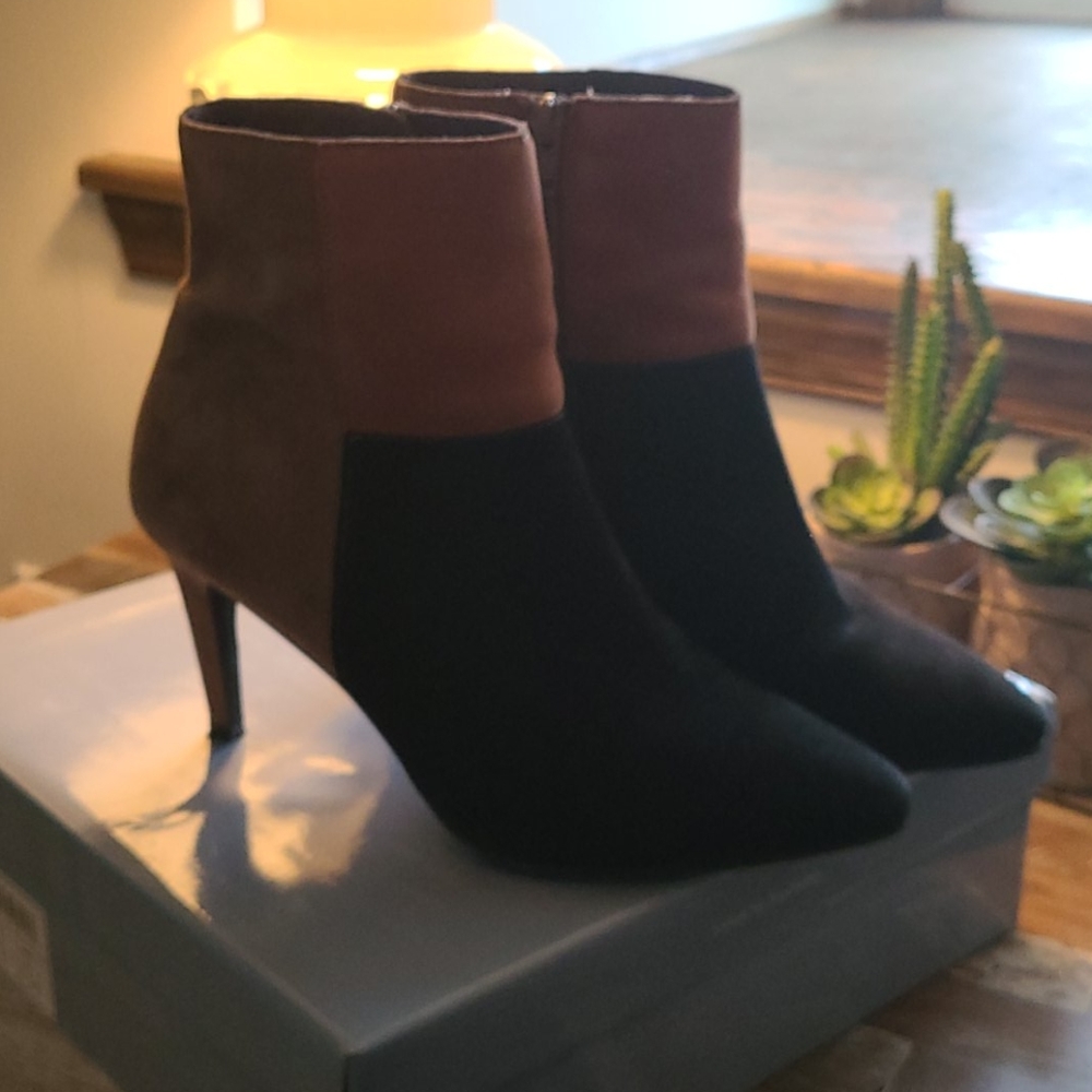Booties - Picture 3 of 6